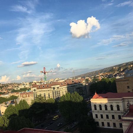 Rustaveli Apartment City Centre Tbilisi Eksteriør bilde