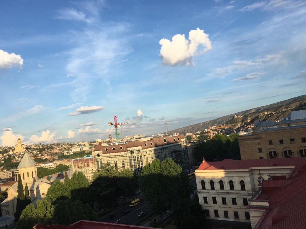 Rustaveli Apartment City Centre Tbilisi Eksteriør bilde