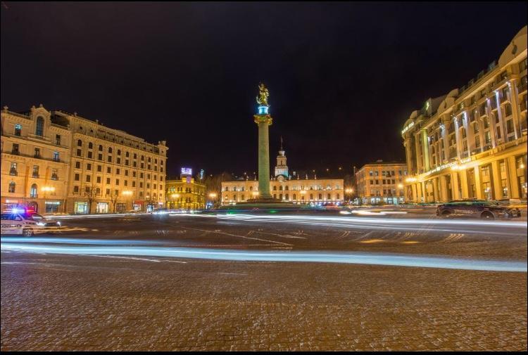 Rustaveli Apartment City Centre Tbilisi Eksteriør bilde