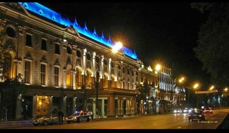 Rustaveli Apartment City Centre Tbilisi Eksteriør bilde