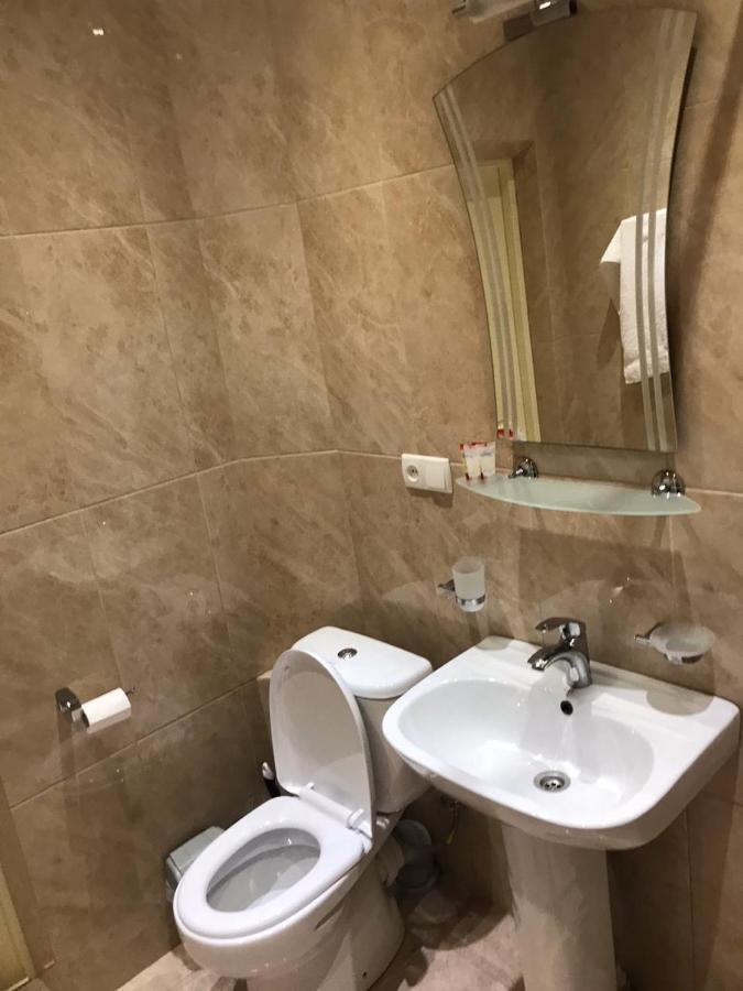 Rustaveli Apartment City Centre Tbilisi Eksteriør bilde