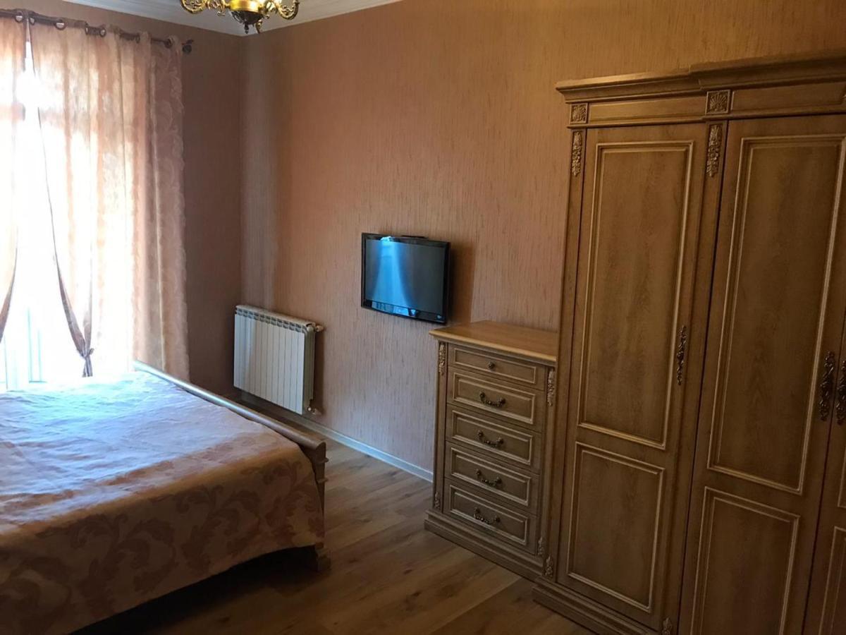 Rustaveli Apartment City Centre Tbilisi Eksteriør bilde