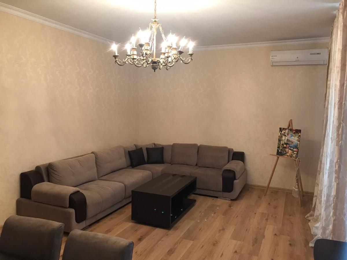Rustaveli Apartment City Centre Tbilisi Eksteriør bilde